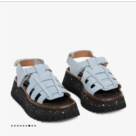 Labucq Boomer Cosmic Sky Sandals - Light Blue and Black - Picture 2 of 6